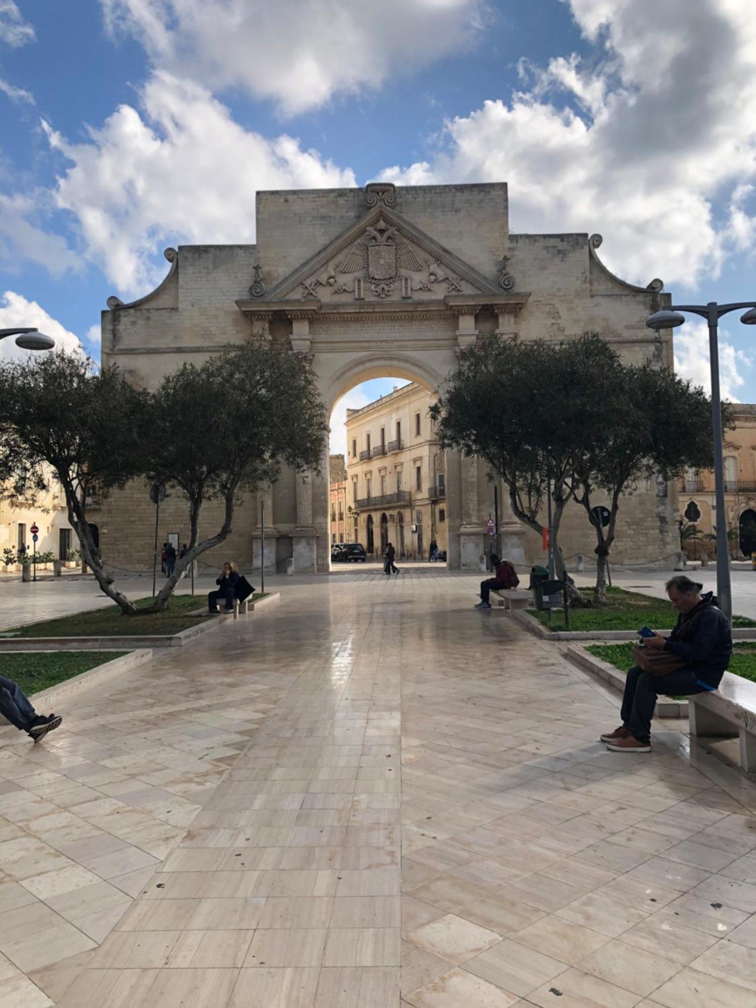 Mayu'S House , Dimora Nel Centro Storico Di Lecce Exterior photo